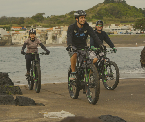Hybrid bike > Touring Ponta Delgada